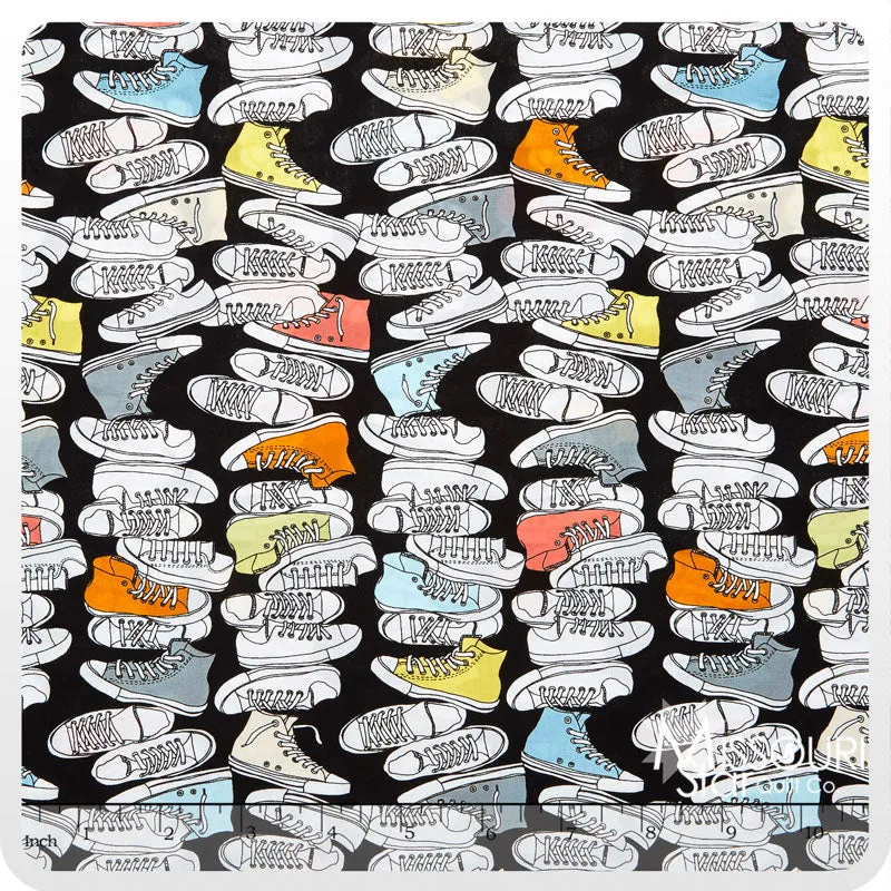 Geekly Chic - Sneakers Black Yardage