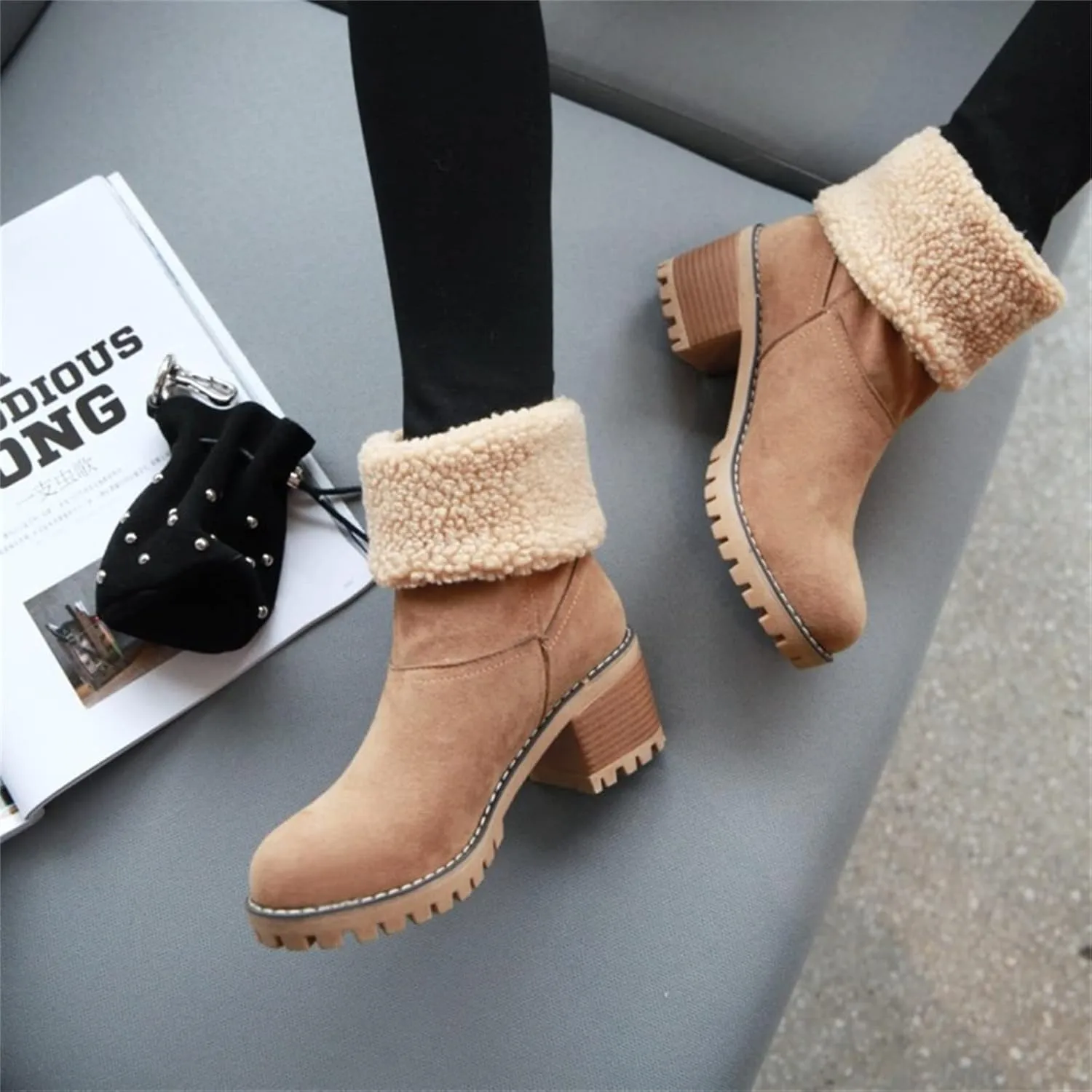 Ladmiple Snow Boots For Women Wide Calf Warm Fur Lined Winter Outdoor Short Ankle Booties Slip On Comfortable Walking Shoes