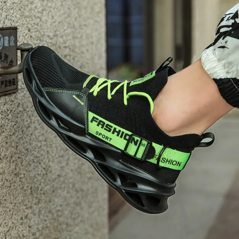 Men Breathable Sneaker