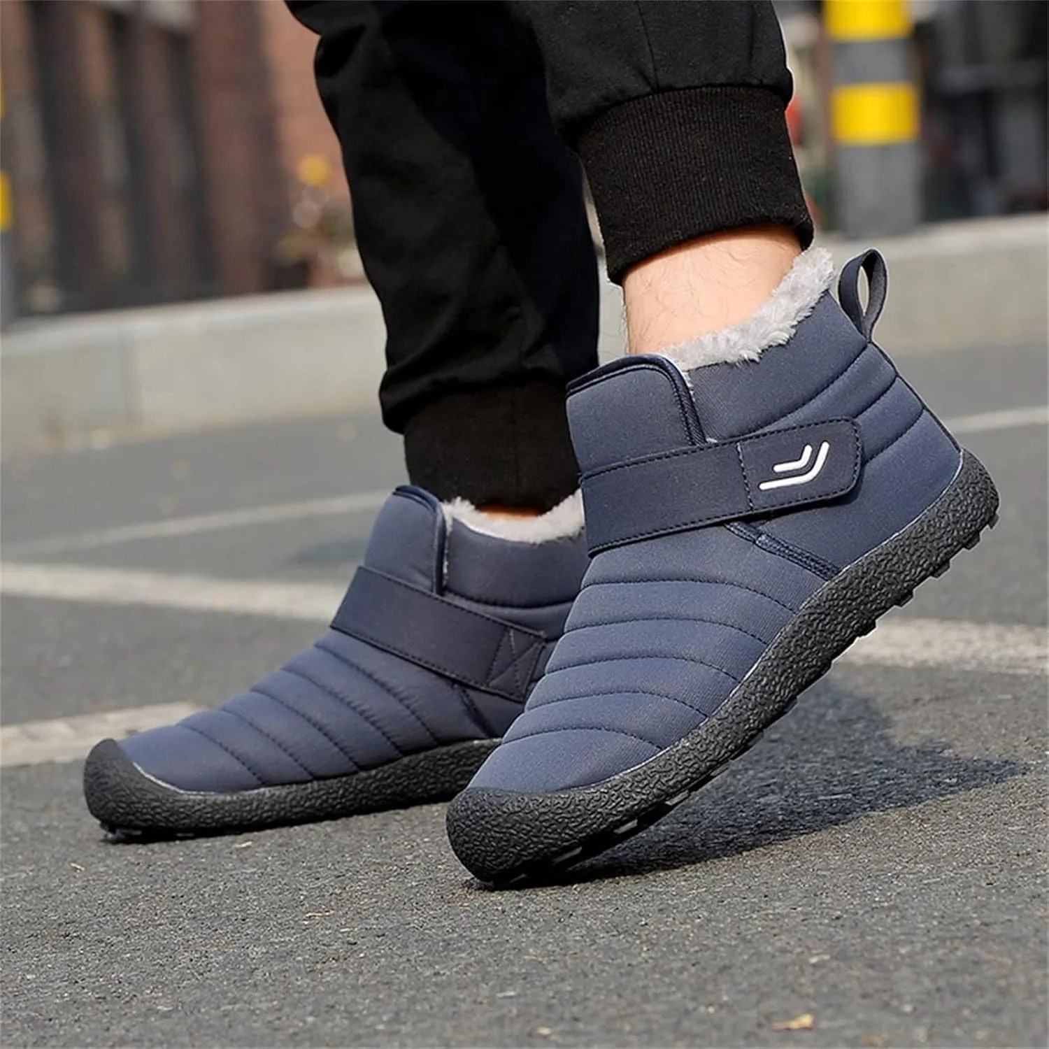 Snow Boots for Teen Girls Waterproof Insulated Fur Boots Outdoor Walking Shoes Fur Lined Short Ankle Booties Winter Boots